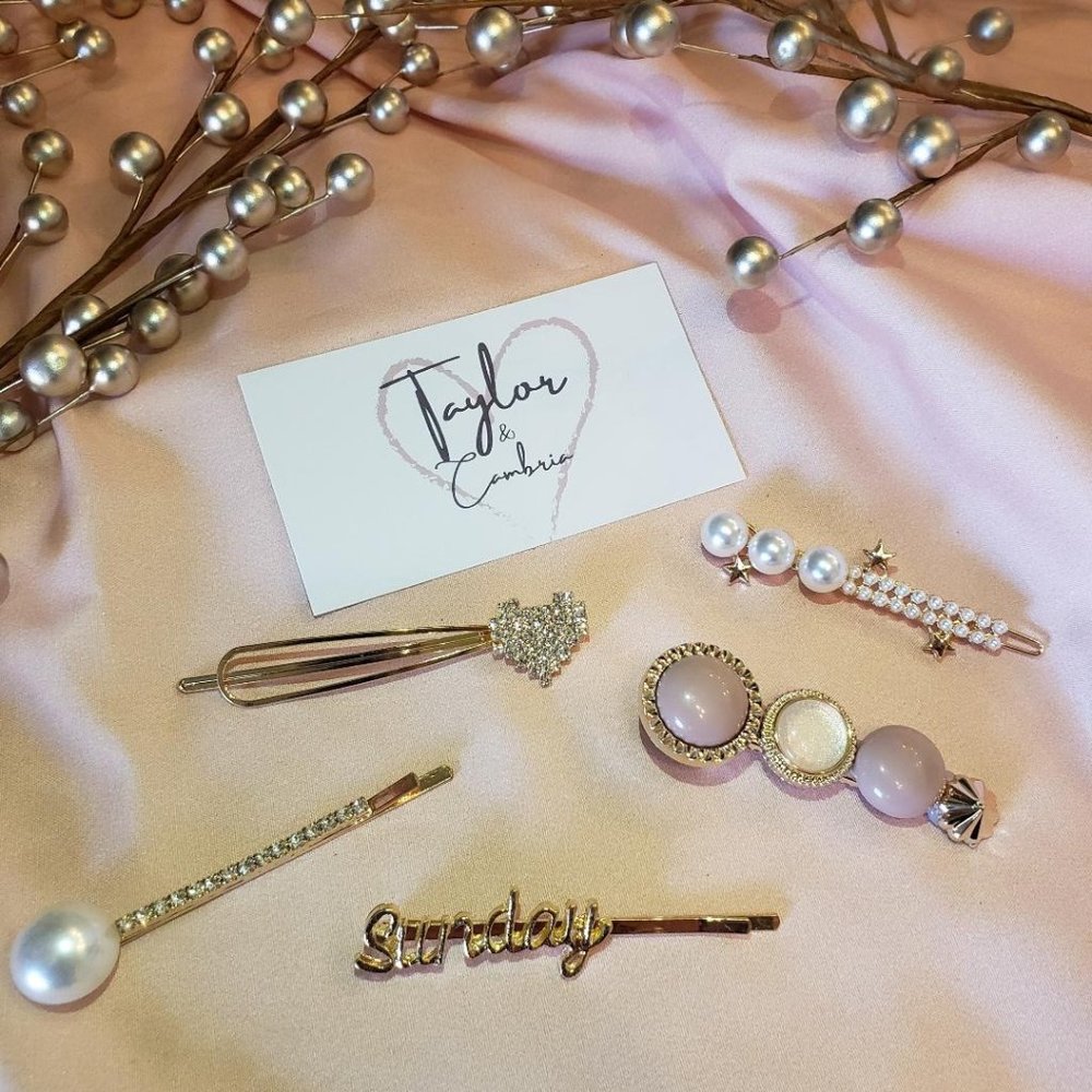 Sunday Fun Embellished Hair Pins Set